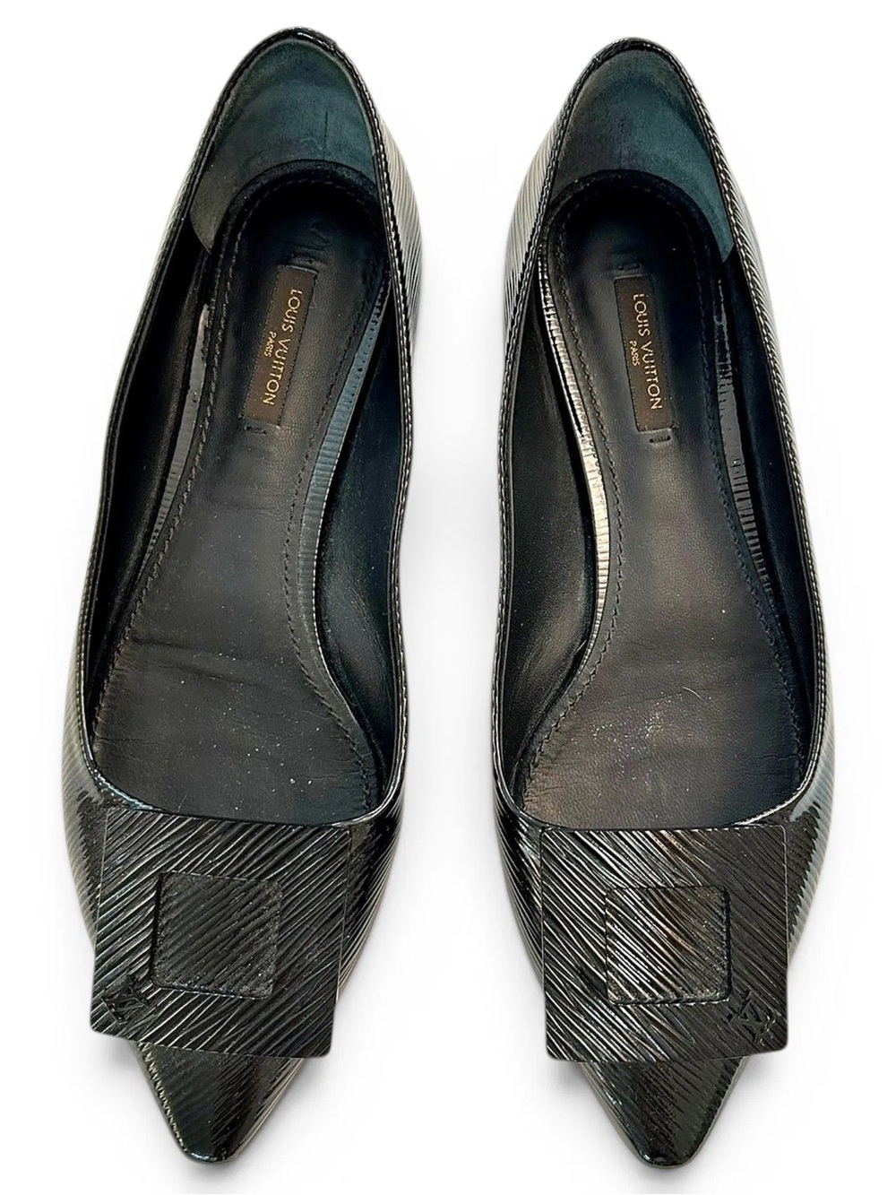Louis Vuitton Black Pointed Toe Flats 34.5